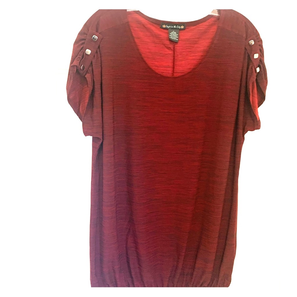 Suzie in the City Red & Black Short Sleeve Top